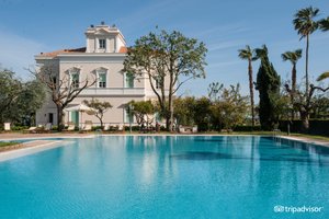 Villa Irlanda Grand Hotel in Gaeta, image may contain: Villa, Housing, House, Hacienda
