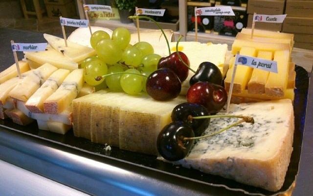 Tablas de queso cortadas por encargo