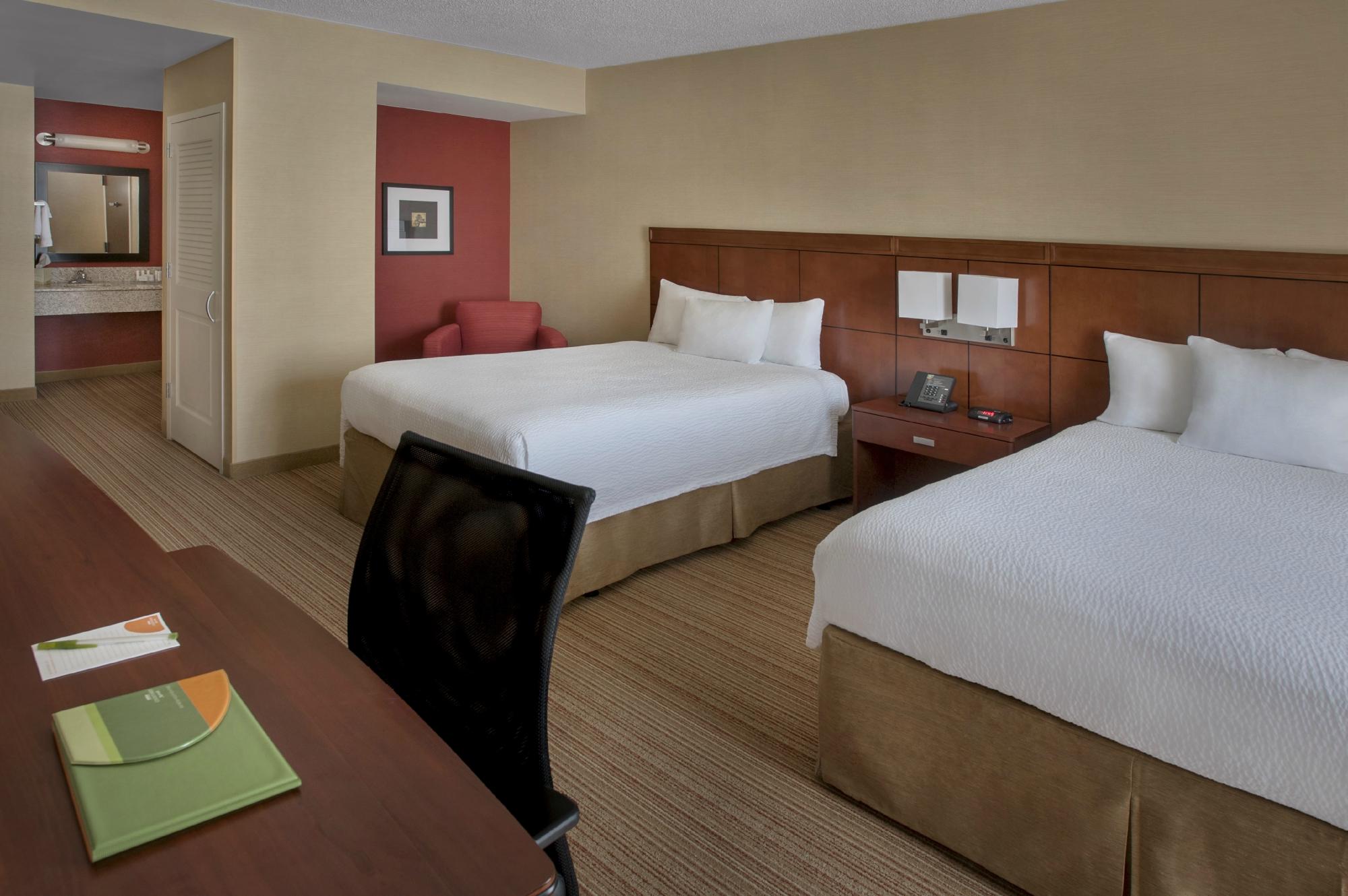 Hotel photo 23 of Courtyard by Marriott Jersey City Newport.