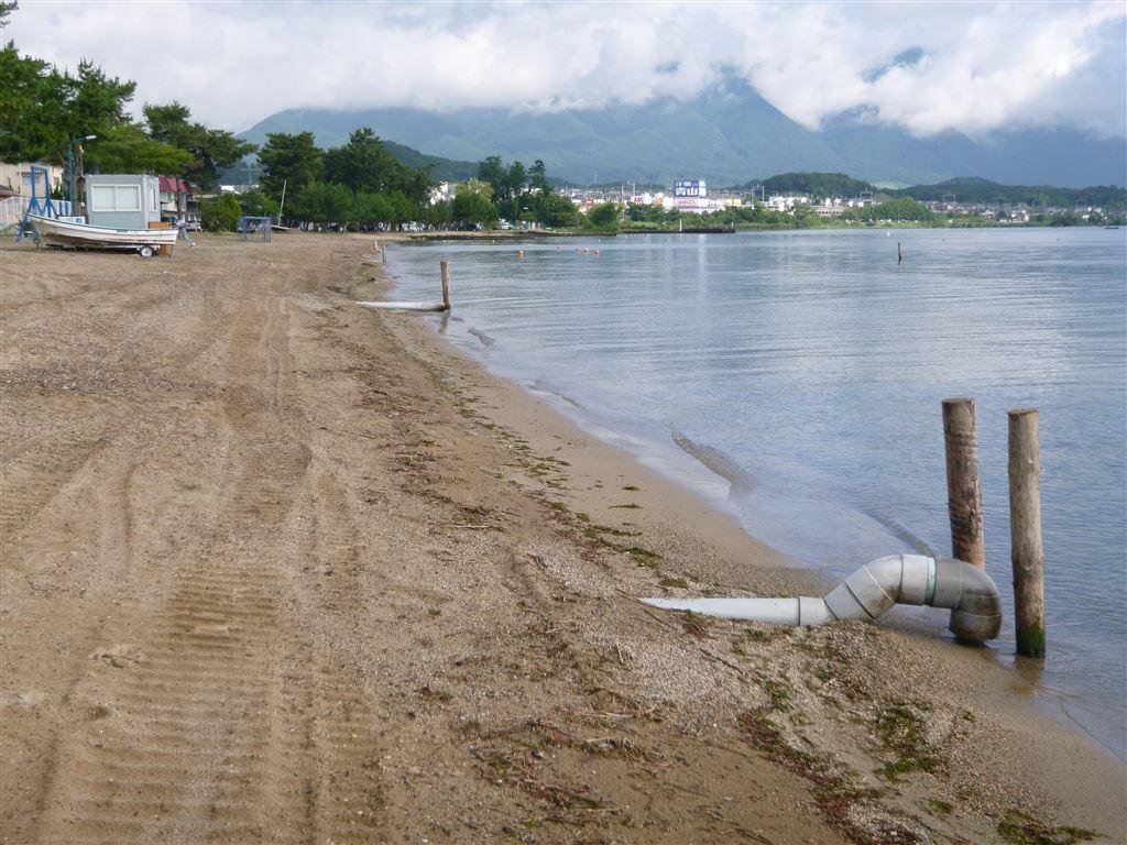 真野 