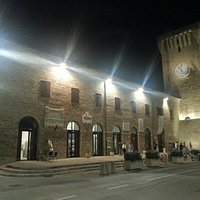 Il Castello Svevo By Night