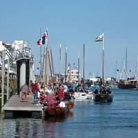 Binic, port de plaisance, fête de la morue