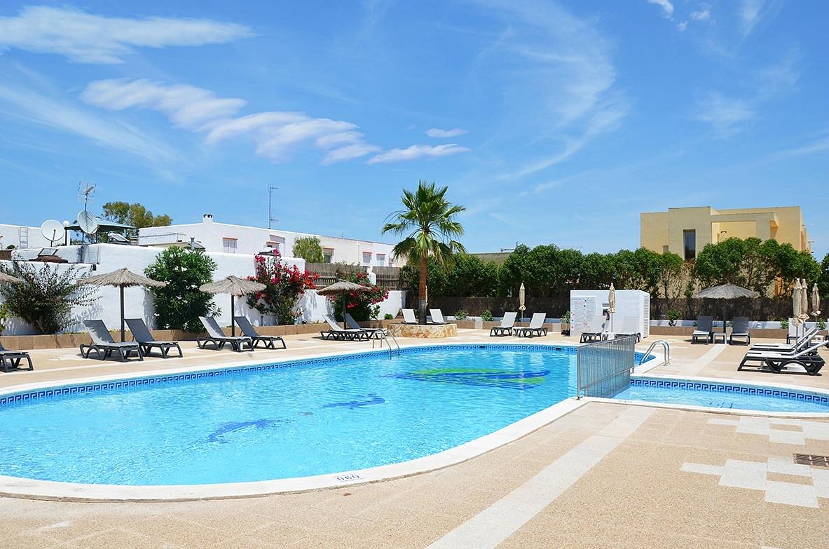 Aparthotel Vibra San Marino, hotel in Ibiza