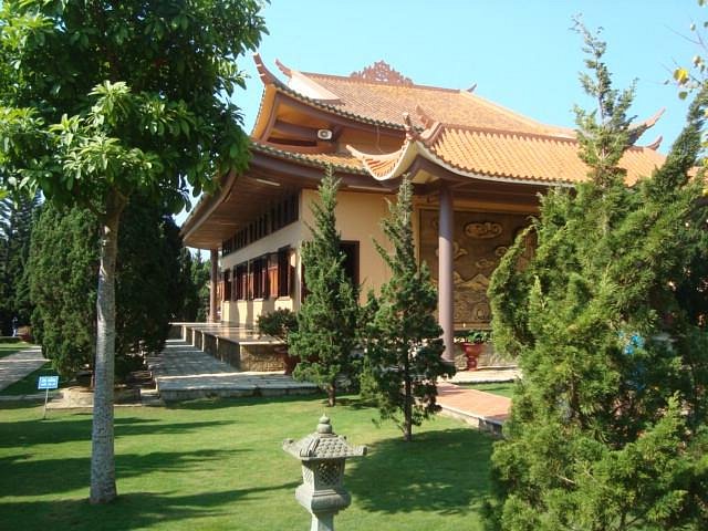 Thien Vuong Co Sat Pagoda image