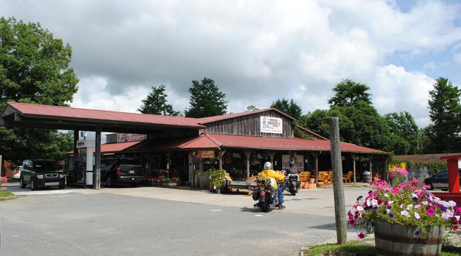 Poor Farmers' Market and Country Store