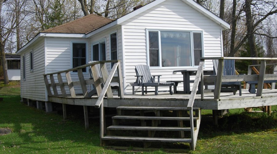 2 or 3 Bedroom Deluxe Cottage