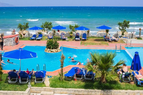 pool view - LAST MINUTE KRETA