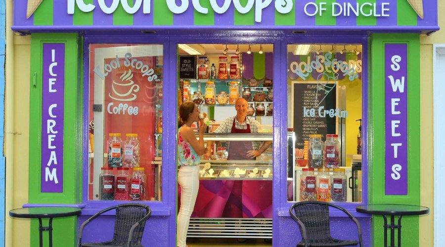 Traditional irish made ice cream and sorbets. Fantastic take away coffee and teas with really de
