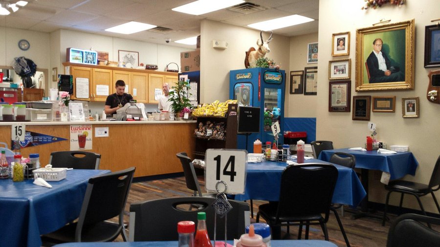 Roy's Bar-B-Que
