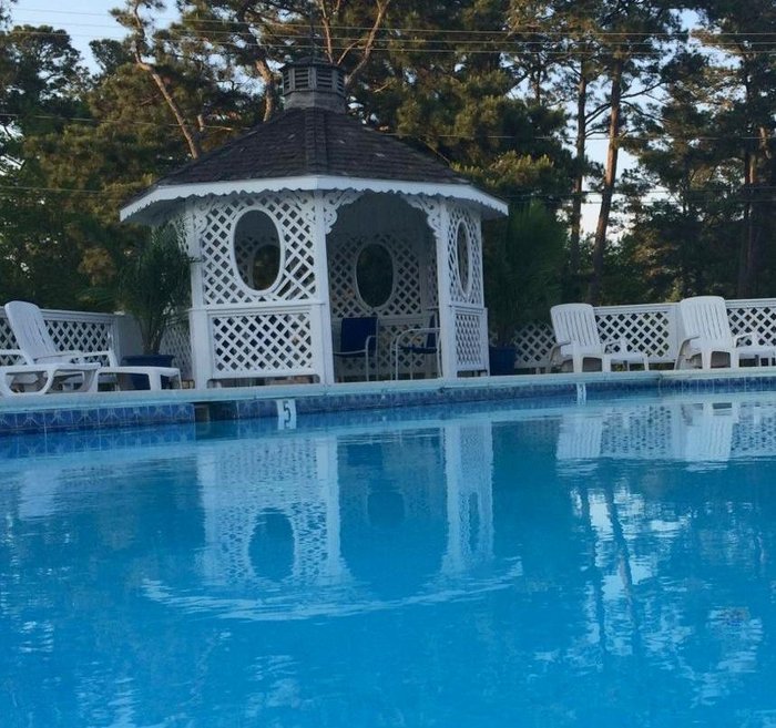 Chincoteague Inn Parking: Pictures & Reviews - Tripadvisor