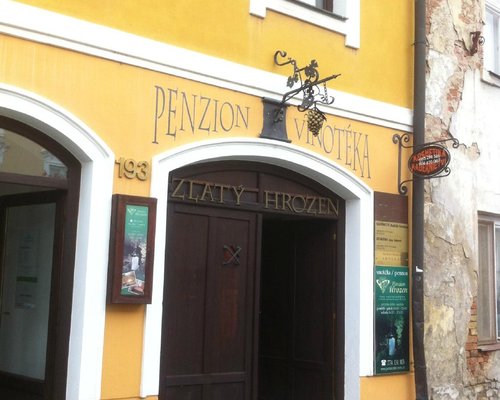 Hotel Hrozen