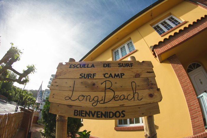 Imagen 2 de Longbeach Surf Camp Salinas