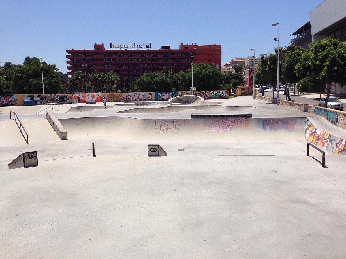 stool Scaring spoon Fuengirola Skate Park - All You Need to Know BEFORE You Go