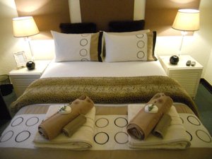 Room & Suite