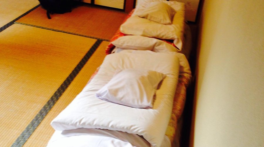 部屋の布団