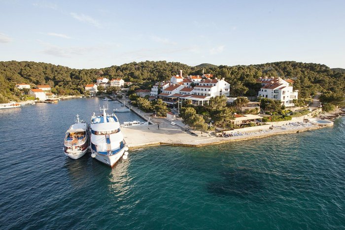 Hotel Odisej Mljet Bar or Lounge: Pictures & Reviews - Tripadvisor