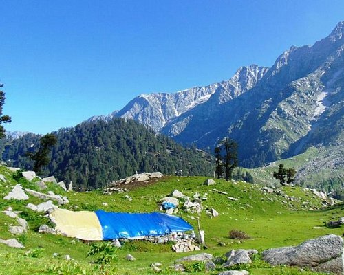 cheap mountain places to visit in india