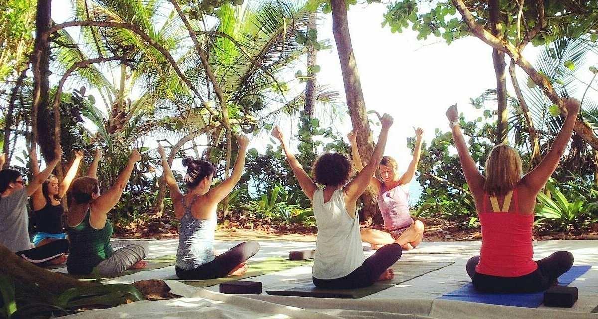 Остров йоги. Йога на карибских островах. Обучение на Гавайях йоге.