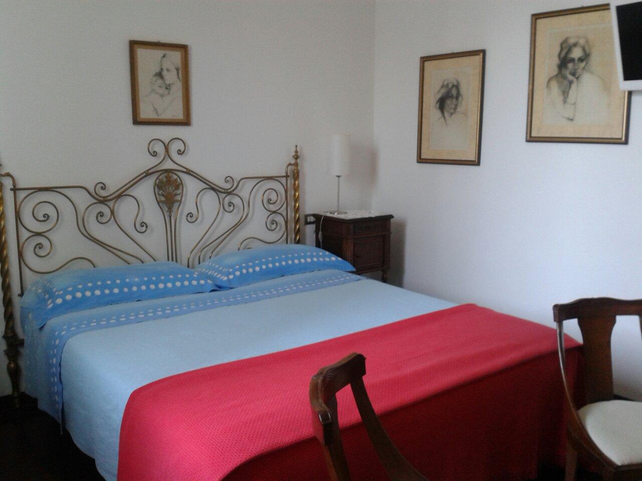 BED & BREAKFAST IL GLICINE - B&B Reviews (Alba Adriatica, Italy)