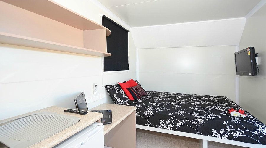 Queen or single rooms