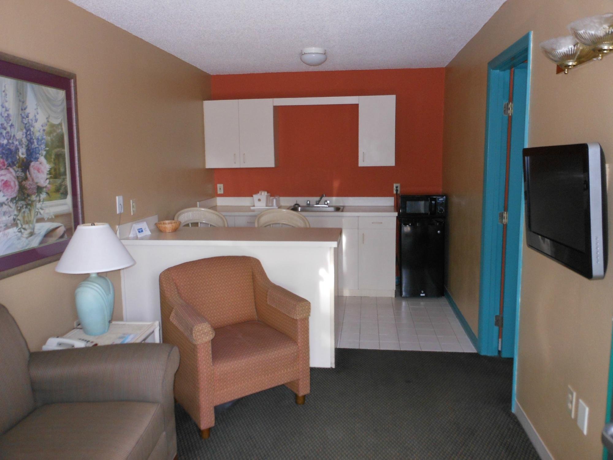 RODEWAY INN & SUITES - Prices & Motel Reviews (Haines City, FL)