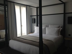 The Chess Hotel in Paris: Find Hotel Reviews, Rooms, and Prices on