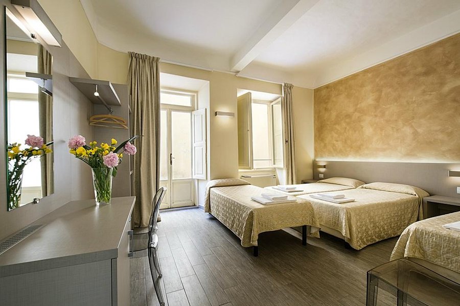 ALBERGO FIRENZE $100 ($̶1̶5̶5̶) - Prices & Hotel Reviews ...