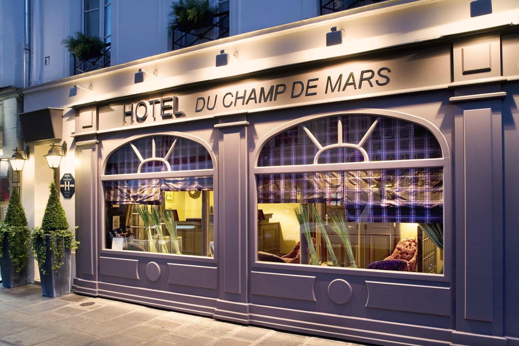 Hotel du Champ de Mars by null