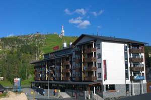 Room & Suite