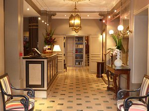 HOTEL LOUISON $153 ($̶5̶5̶9̶) - Updated 2023 Prices & Reviews - Paris,  France