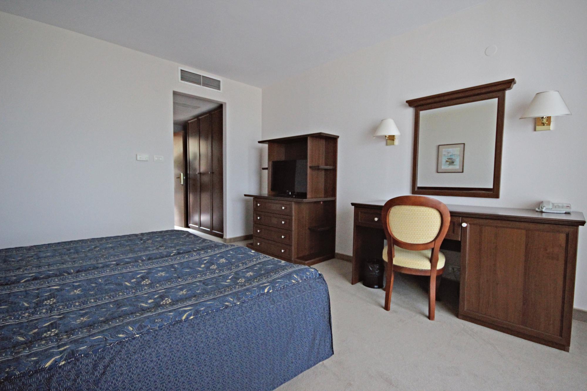 Hotel photo 6 of Riviera Holiday Club.