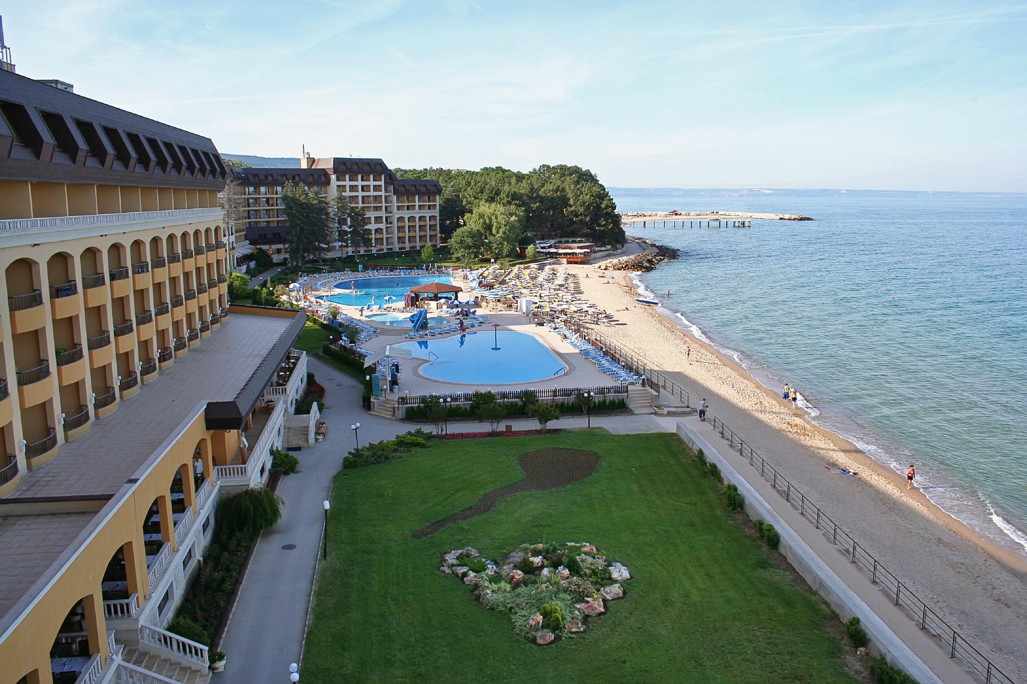 Hotel photo 19 of Riviera Holiday Club.