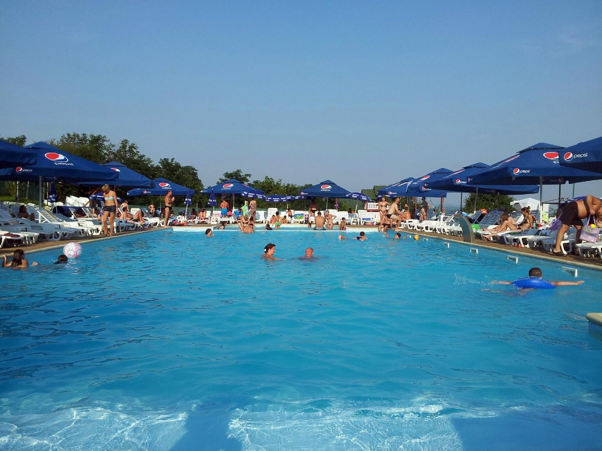 Creanga Tourist Complex Pool: Pictures & Reviews - Tripadvisor