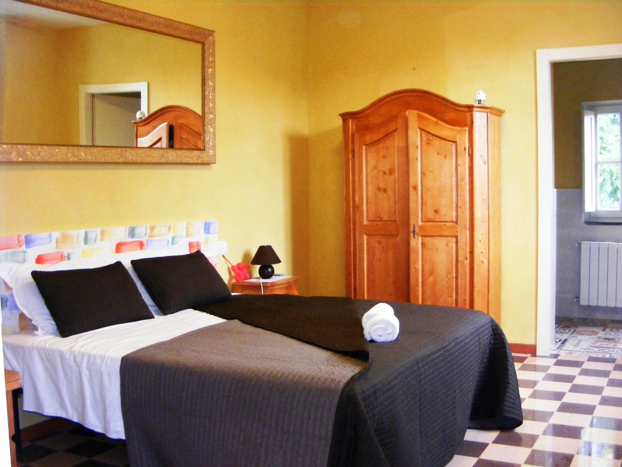 PRINCIPE CALAF 3 - Prices & B&B Reviews (Lucca, Italy)