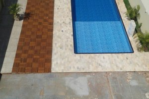 Piscina e praia