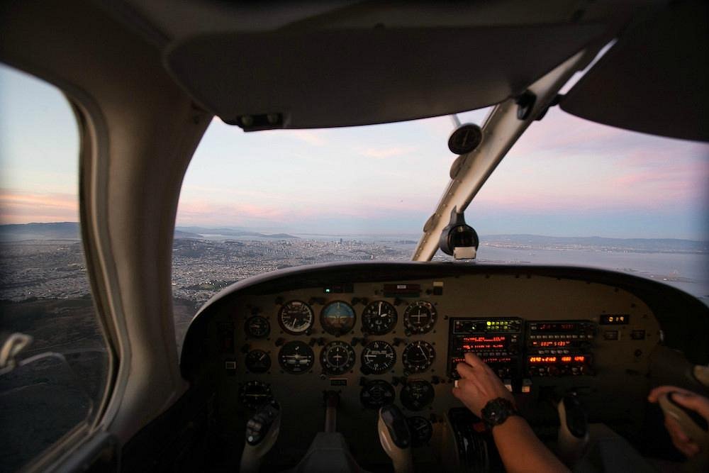 Flying the Bay Tour - San Carlos Flight Center