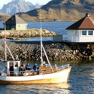Authentic coastal fishing at Fjordcamp