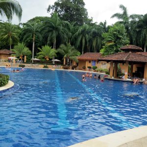 Beach club pool
