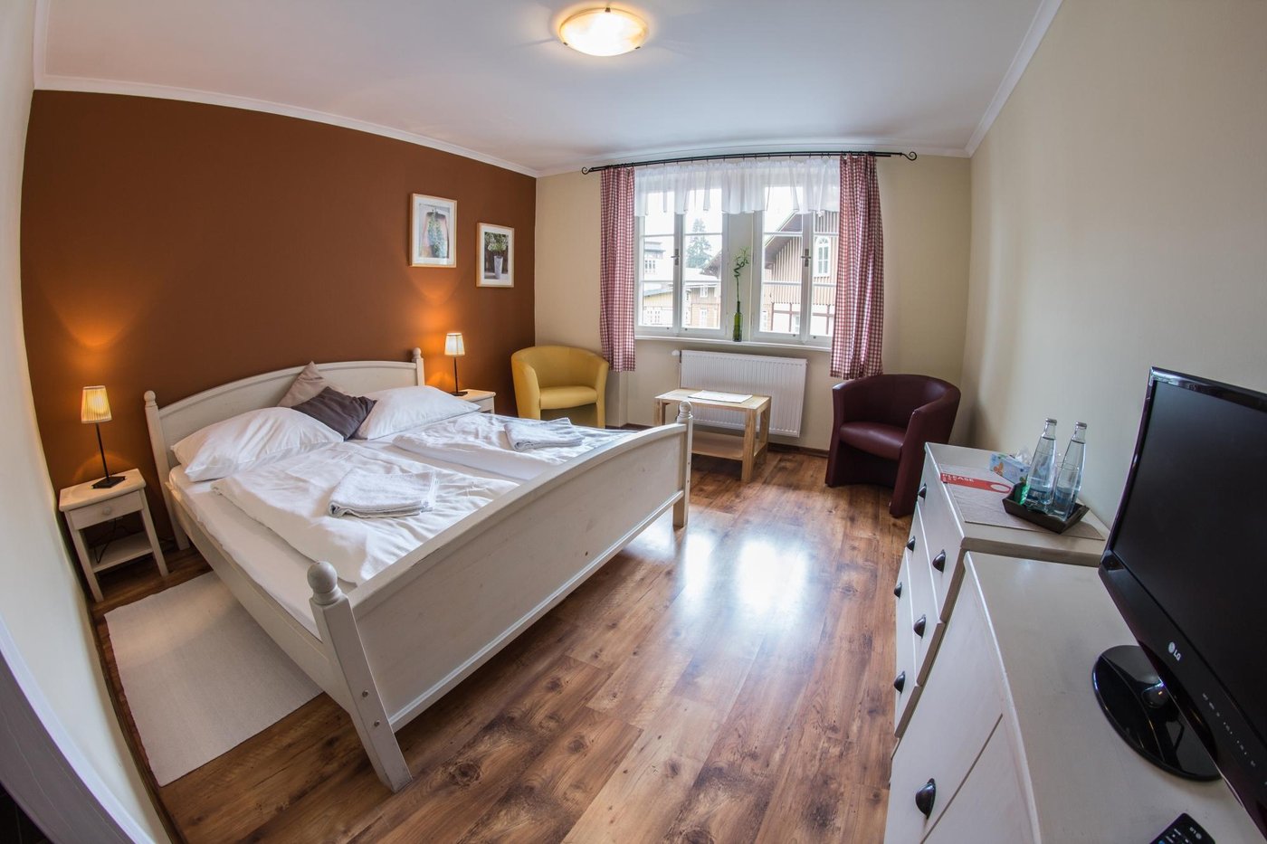 Hotel Erika Rooms: Pictures & Reviews Hotel Erika Rooms: Pictures & Reviews - Tripadvisor