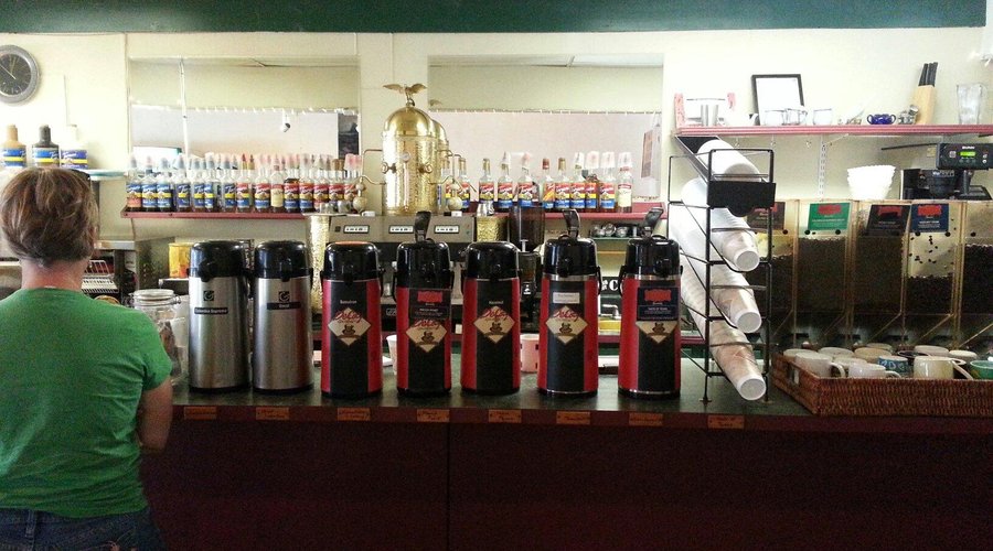 Iris Bagel and Coffee House