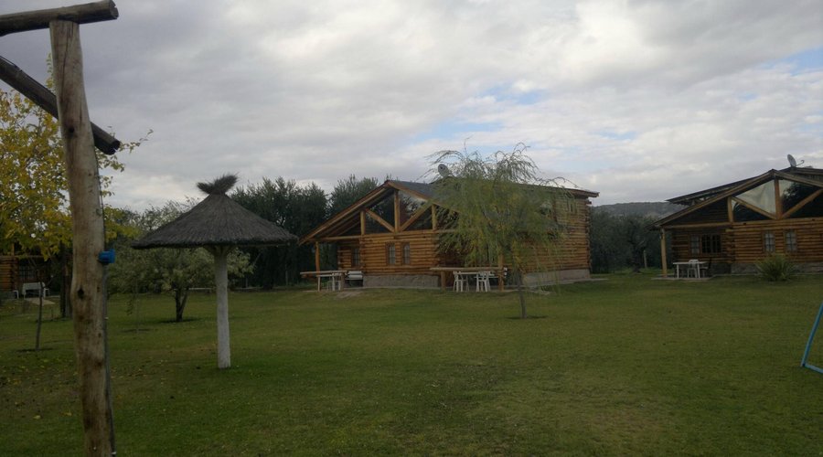vista a la cabaña