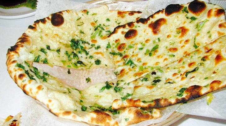 Delicious Garlic-Naan