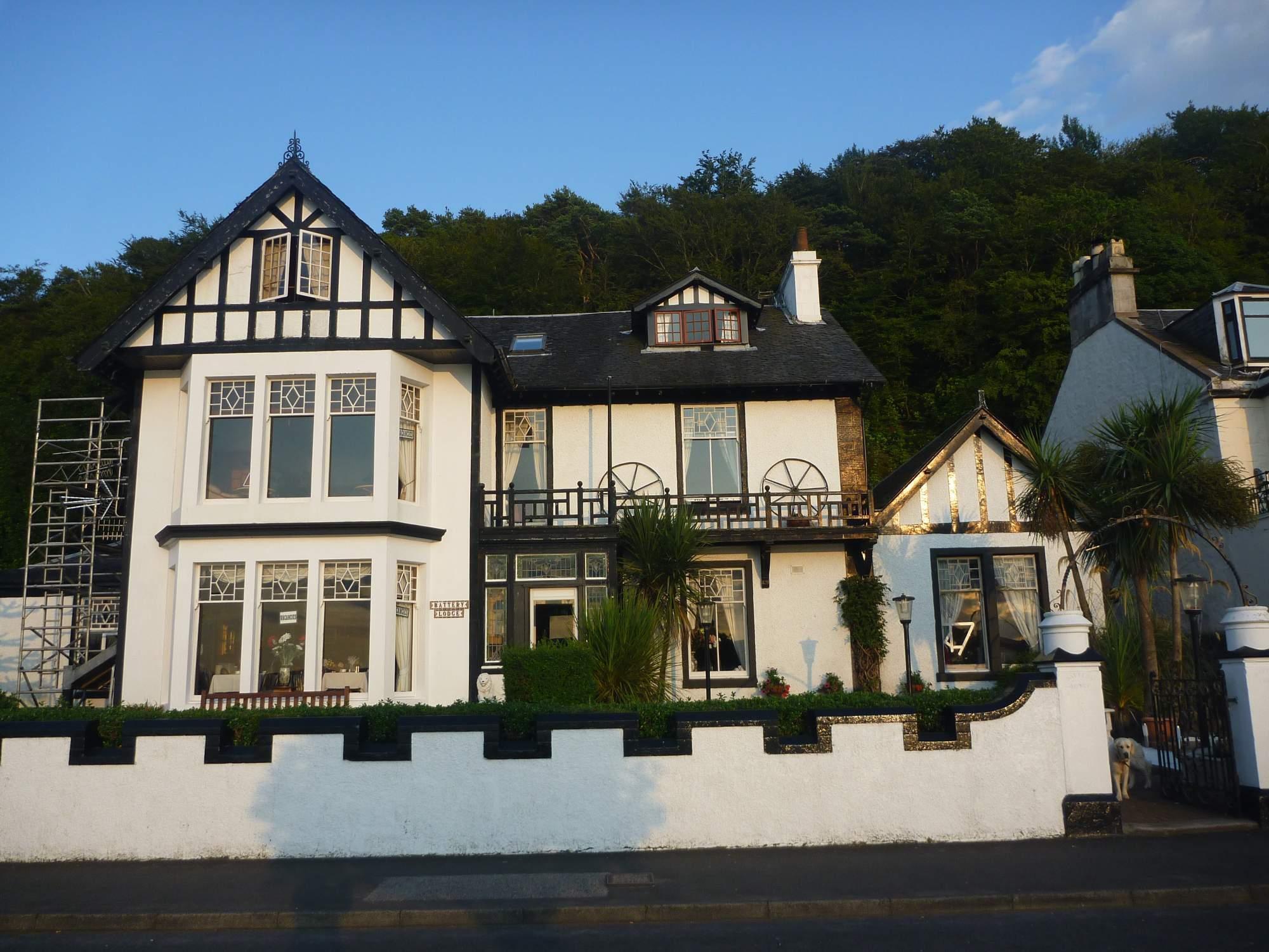 BATTERY LODGE GUEST HOUSE - Guesthouse Reviews & Photos (Isle Of Bute ...