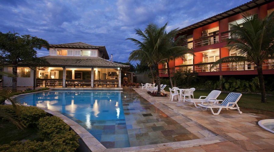 ÁREAS SOCIAL (PISCINA E JARDEM)