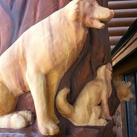 Wolves Carvings - Entrance