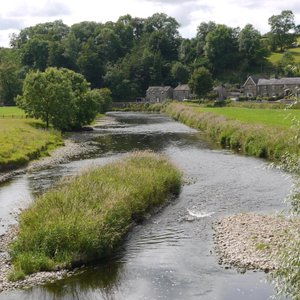 close by Foxley Bank