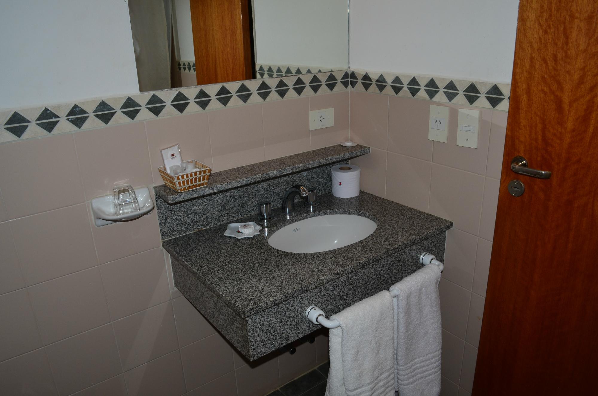 Hotel photo 20 of Los Tulipanes Apart De Mar.