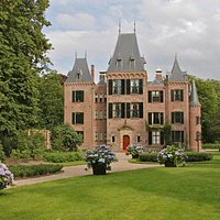 Frontside Keukenhof Castle