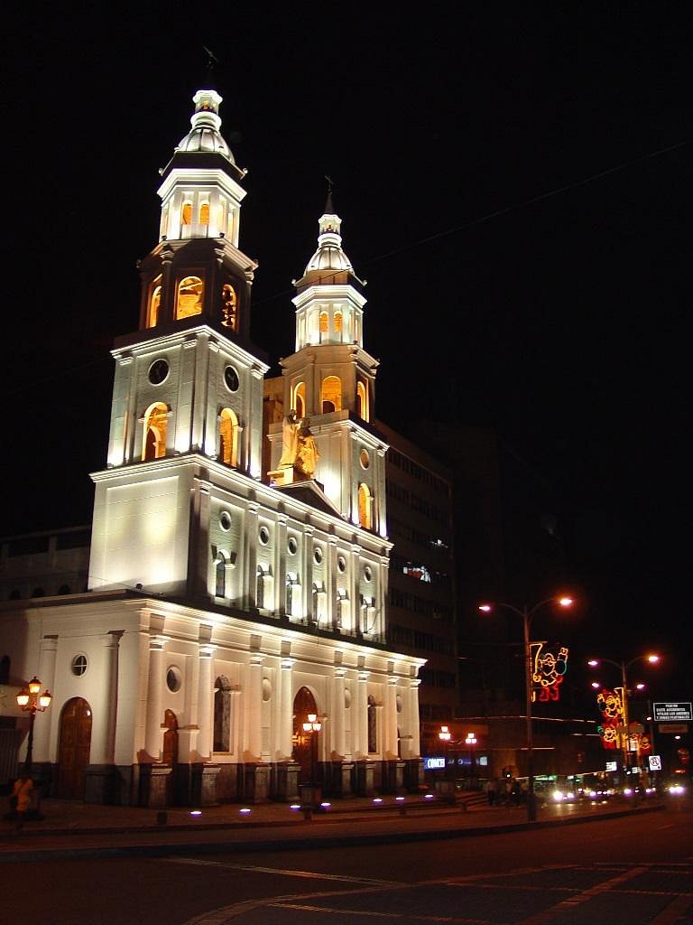 Catedral de La Sagrada Familia (Bucaramanga) - Tripadvisor