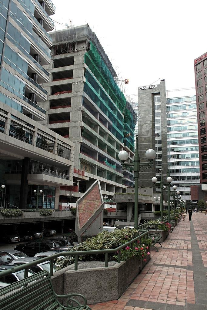 Centro Empresarial Santa Barbara (Bogotá) - 2023 Lo que se debe saber antes  de viajar - Tripadvisor